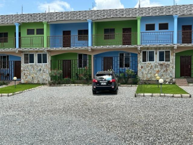 Oneworld Guesthouse & Events Centre Accra Bagian luar foto